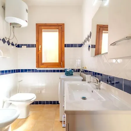 Casa Con Giardino A Due Passi Dal Mare Apartmán *